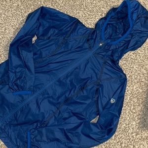 Kuhl super lightweight hiking windbreaker in blue, size M